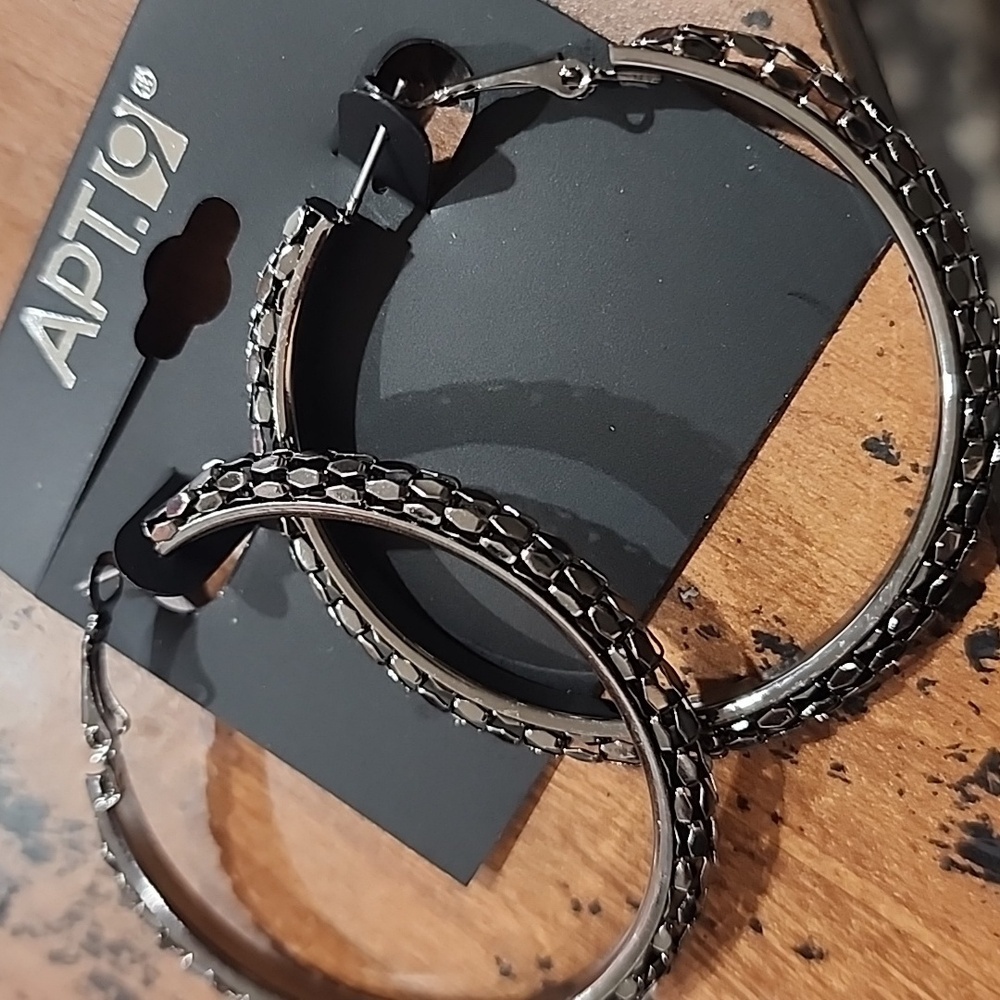 Kohls' APT. 9 Hoop Earrings NWT